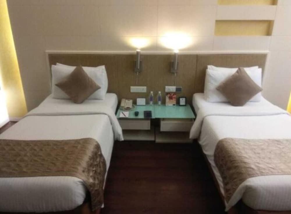 Welcomhotel By Itc Hotels, Ashram Road, Ahmedabad Buitenkant foto